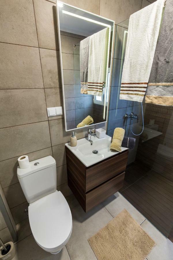 Sea Breeze II Apartment Canico  Ngoại thất bức ảnh
